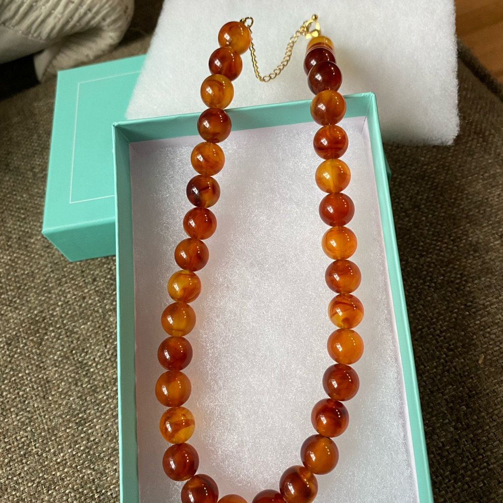 Ember Neckkace 20$